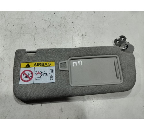 Козырек солнцезащитный(правый)