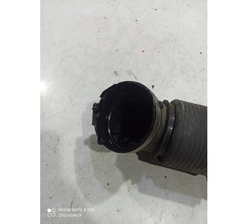 Патрубок воздушного фильтра