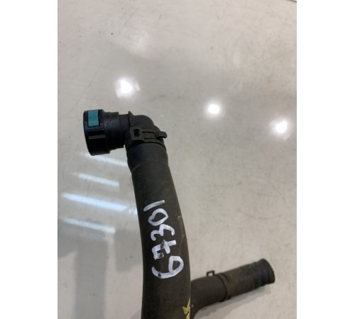 Патрубок системы охлаждения