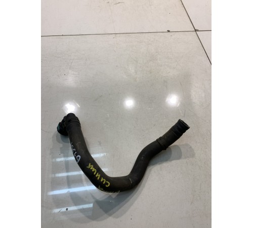 Патрубок системы охлаждения