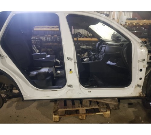 Порог кузова перед. прав.