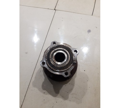 Ступица (задняя, правая)