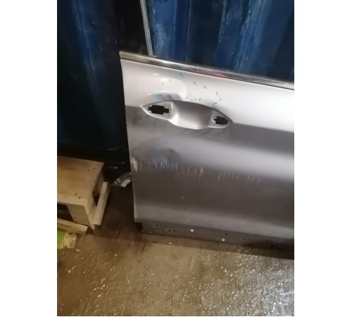 Дверь передняя правая