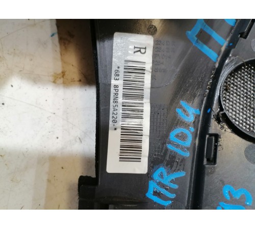 Обшивка стойки передняя правая