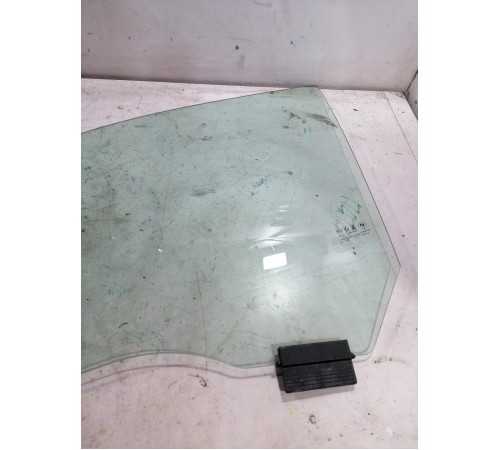 Стекло Переднее Левое Триплекс