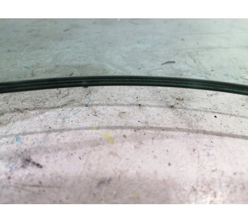 Стекло Переднее Левое Триплекс