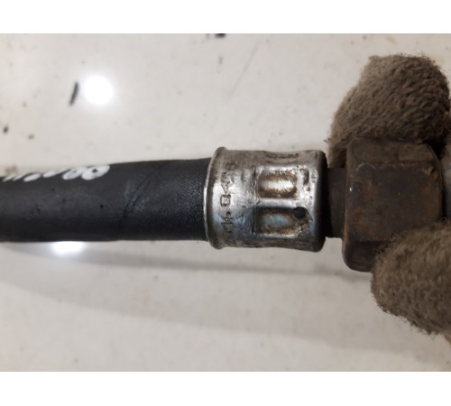 Тормозной шланг (передний правый)