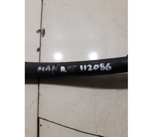 Тормозной шланг (передний правый)