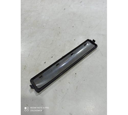 Крышка салонного фильтра