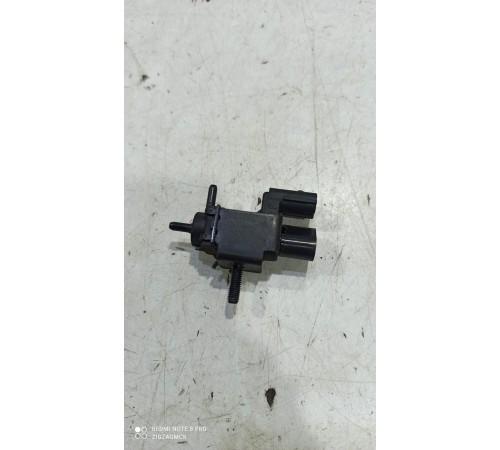 Клапан вакуумный