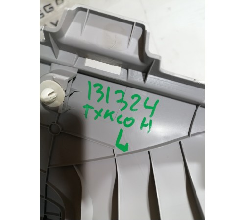 Обшивка багажника левая (верхняя)