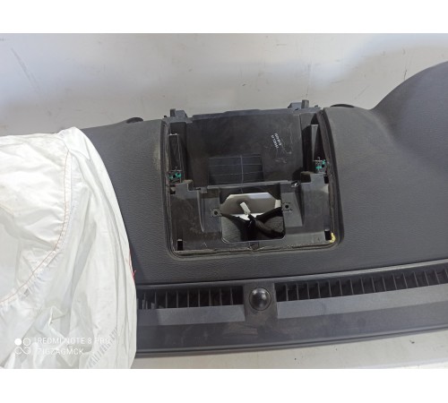 Панель передняя,торпеда