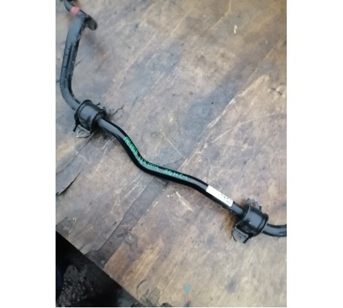 Стабилизатор подвески передний