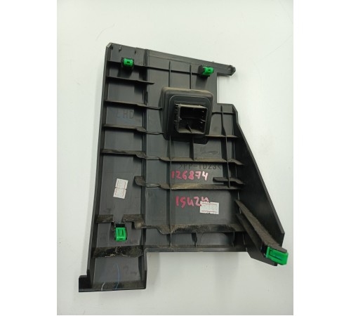 Накладка торпедо передняя левая