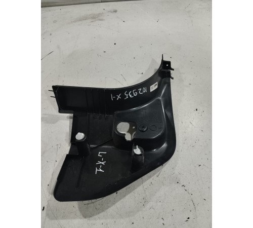 Накладка порога левая