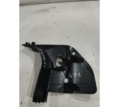 Накладка порога левая