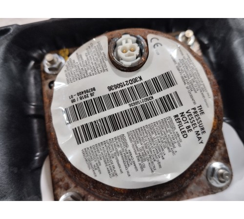 Подушка безопасности переднего пассажира