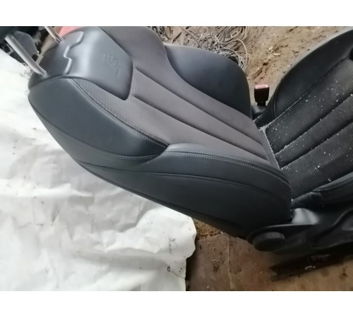 Сиденье переднее правое