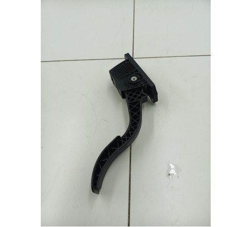 Педаль газа