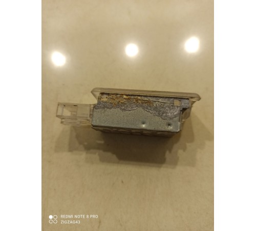 Плафон салонный