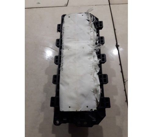 Подушка безопасности переднего пассажира