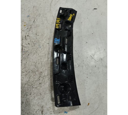 Кронштейн переднего бампера правый