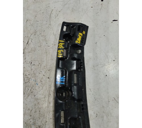 Кронштейн переднего бампера правый