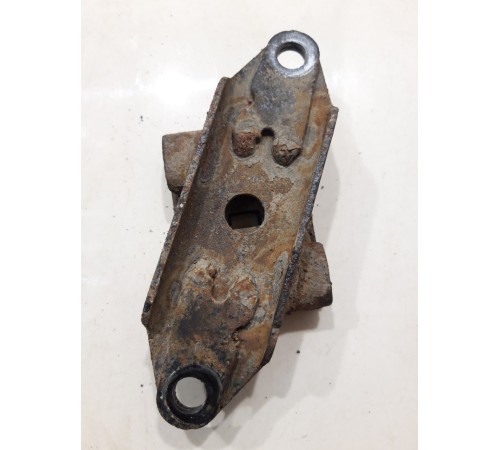 Кронштейн крепления задней рессоры