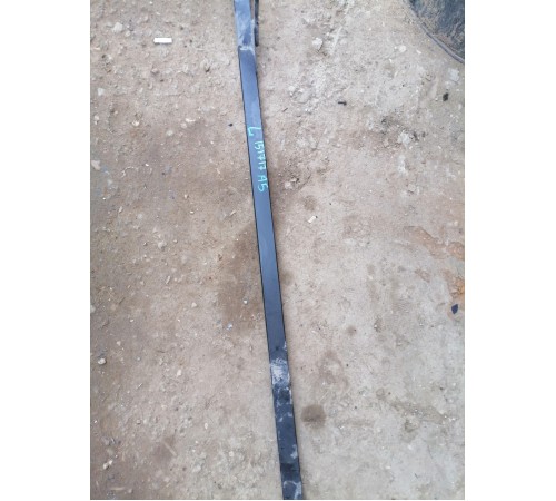 Кронштейн кузова левый