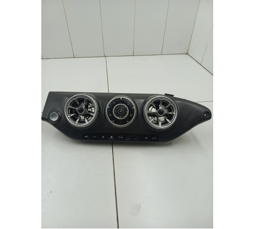 Воздушный дефлектор центральный