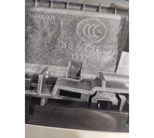 Воздушный дефлектор передний правый