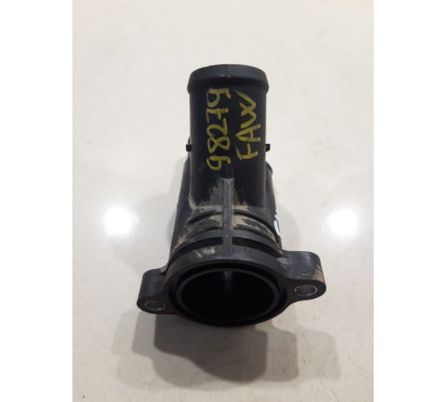 Фланец (тройник) системы охлаждения