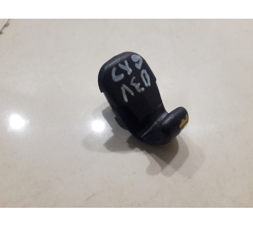 Держатель(крепление) солнцезащитного козырька(левое)