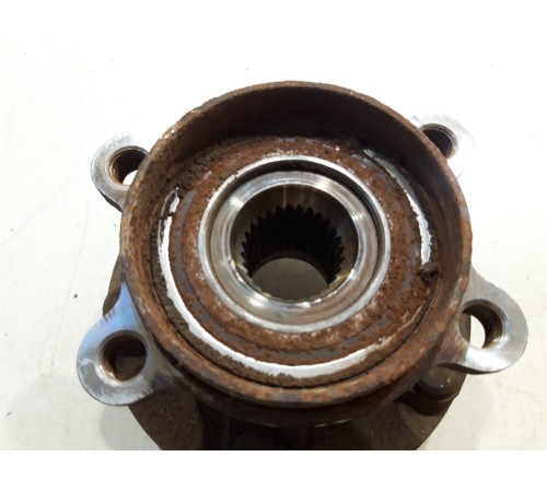 Ступица (задняя, левая)