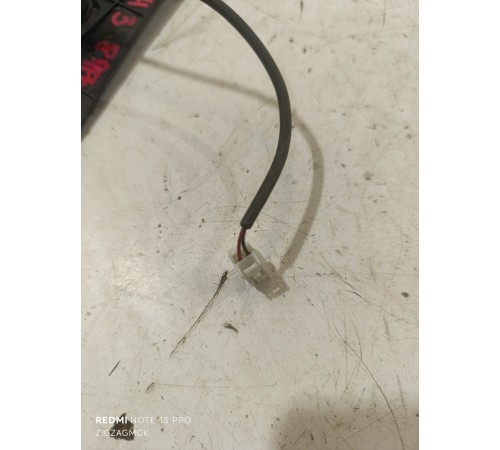 Датчик закрытия багажника левый