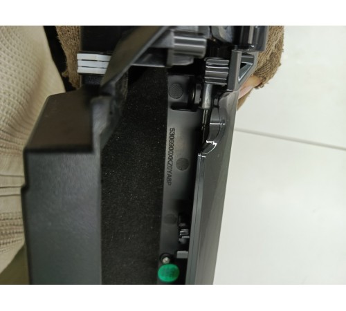 Монитор мультимедийный многофункциональный дисплей