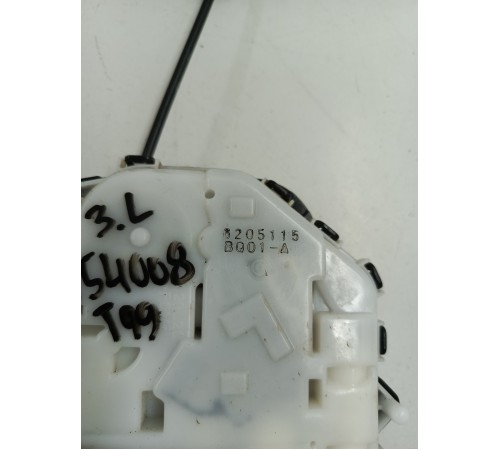 Замок двери задний левый