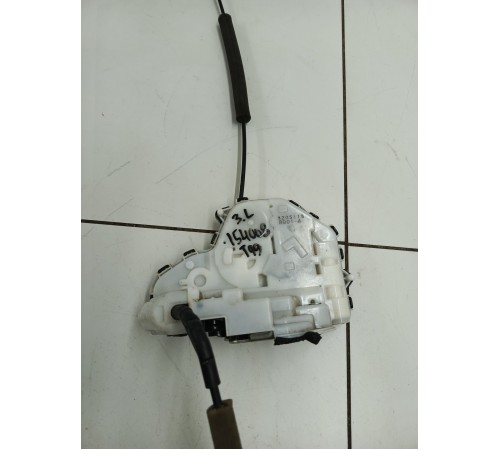 Замок двери задний левый