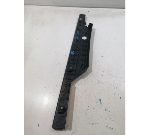 Накладка крыла передняя правая