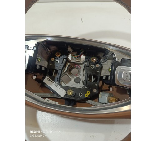 Рулевое колесо (руль)