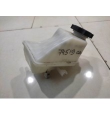 Бачок главного тормозного цилиндра