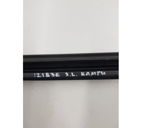 Уплотнитель стекла задний левый внутренний