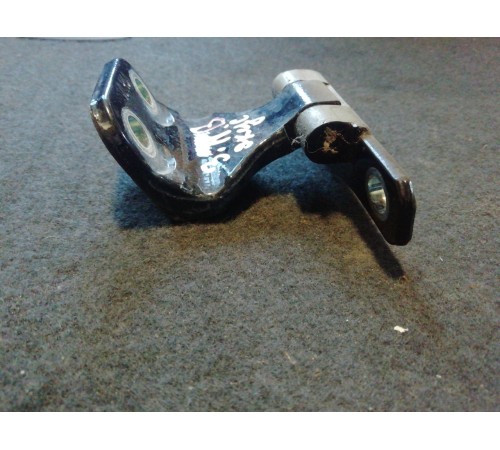 Петля двери верхняя задняя левая