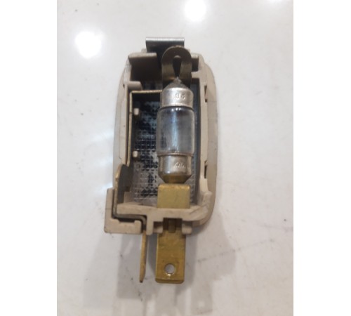 Плафон подсветки салона