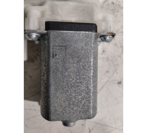 Моторчик стеклоподъемника (задний левый)