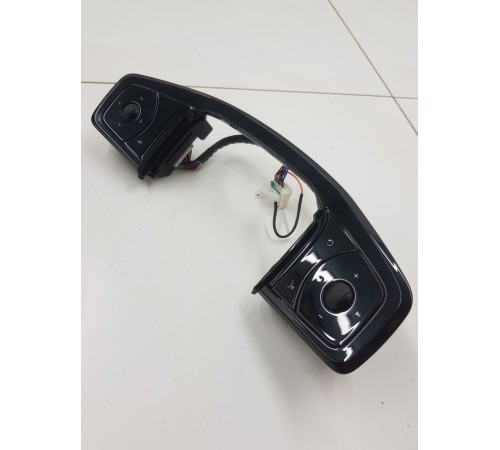 Кнопки руля многофункциональные джойстики переключения