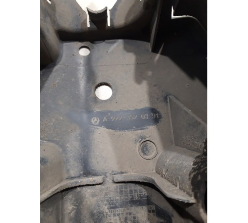 Пыльник рычага подвески (задний левый)