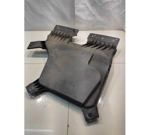 Воздушный дефлектор капота