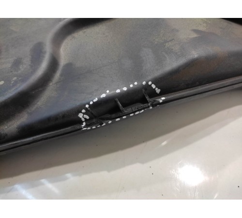 Воздушный дефлектор капота