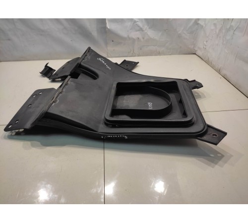 Воздушный дефлектор капота